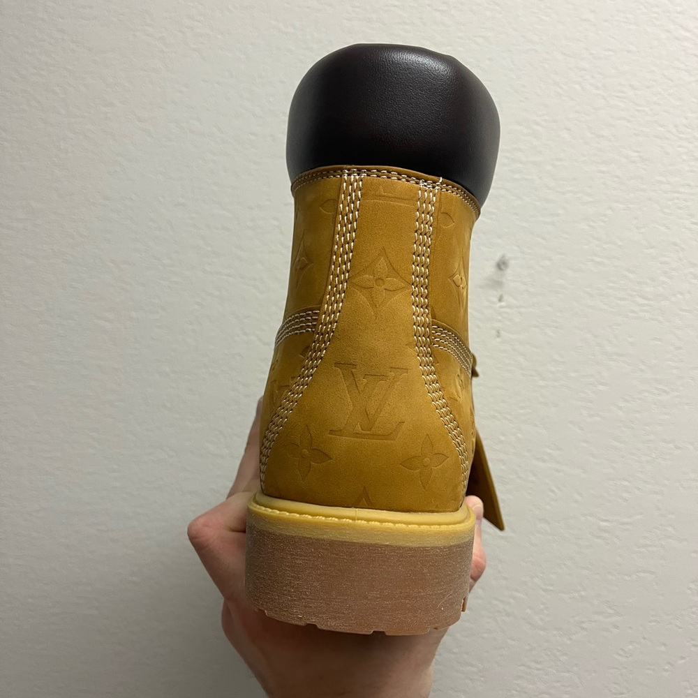 Louis Vuitton X Timberland Boots - Picture 2 of 15